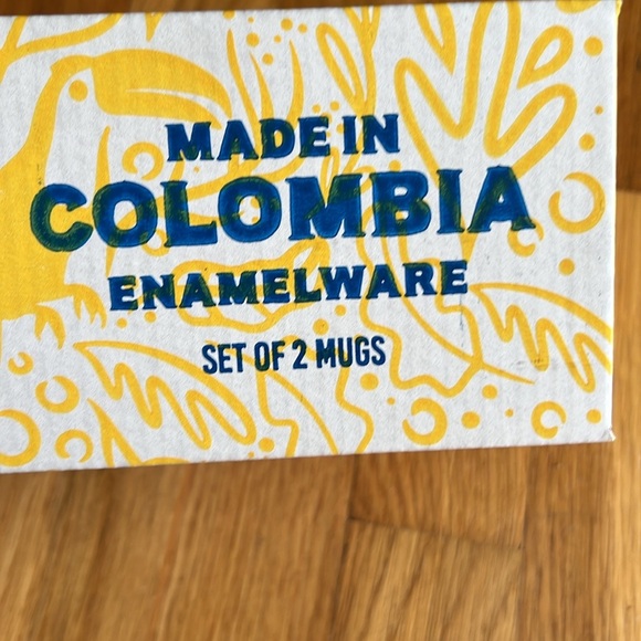 Set of two Mugs color Green (New) - Picture 2 of 4